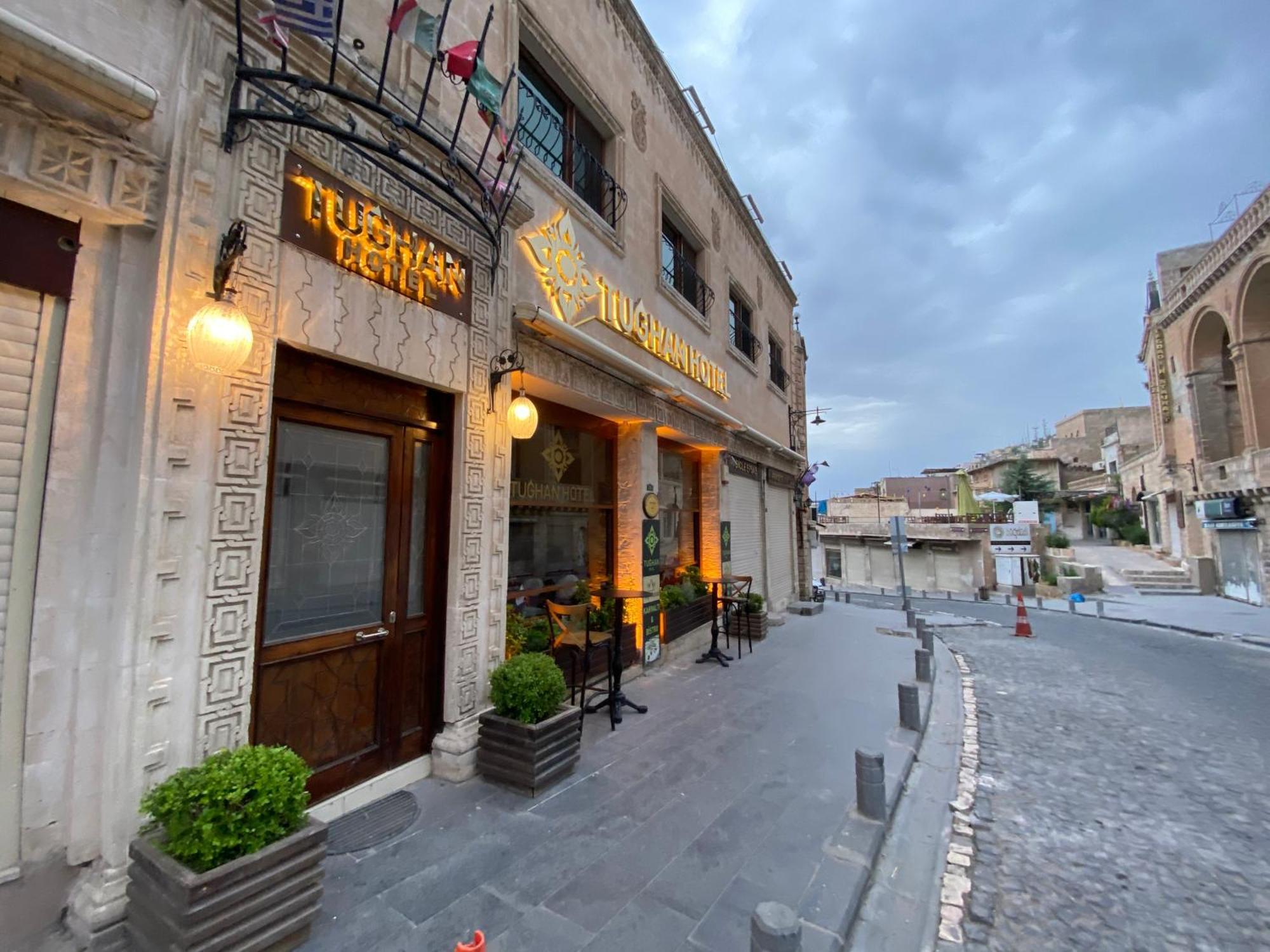 Tughan Hotel Mardin Esterno foto