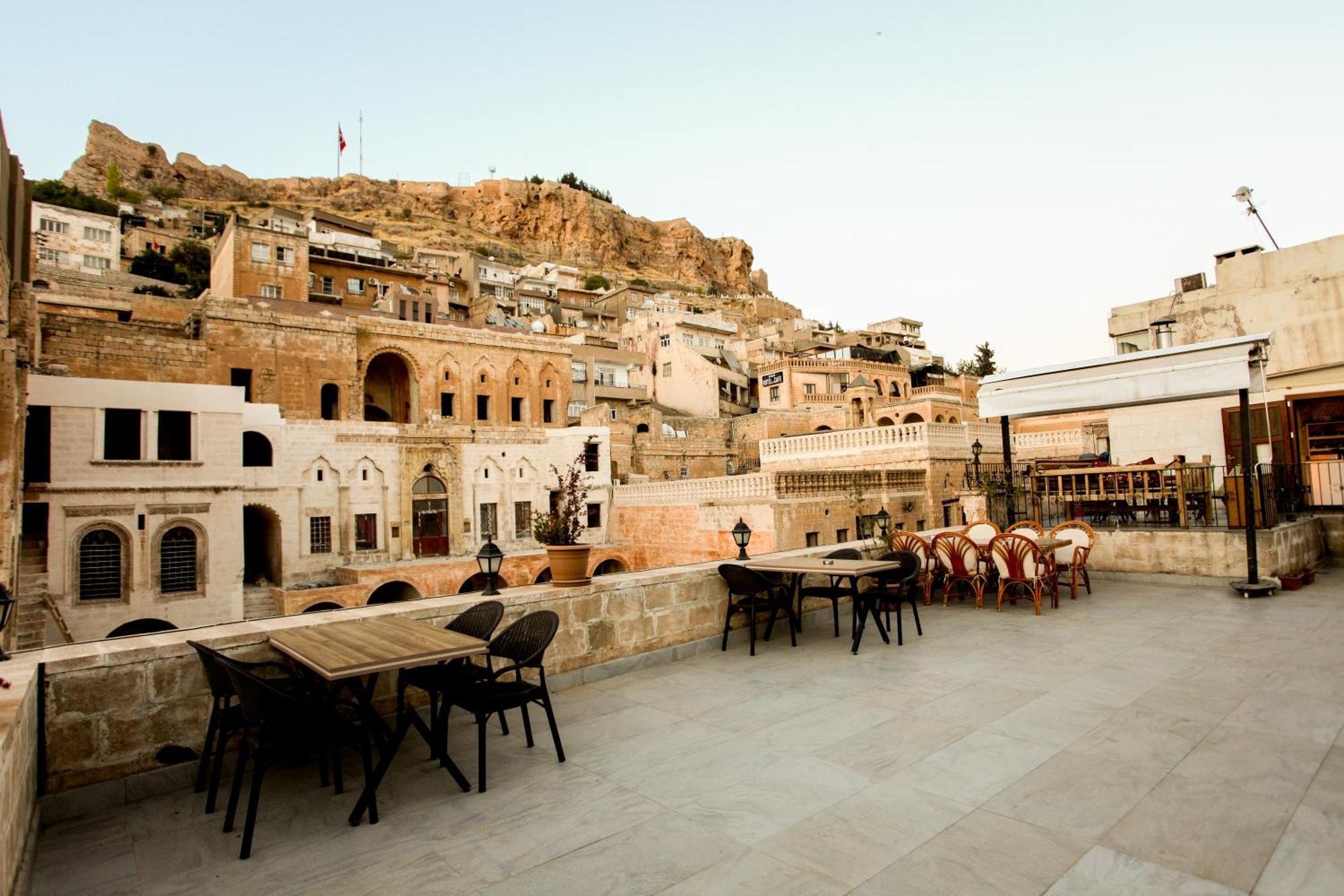 Tughan Hotel Mardin Esterno foto