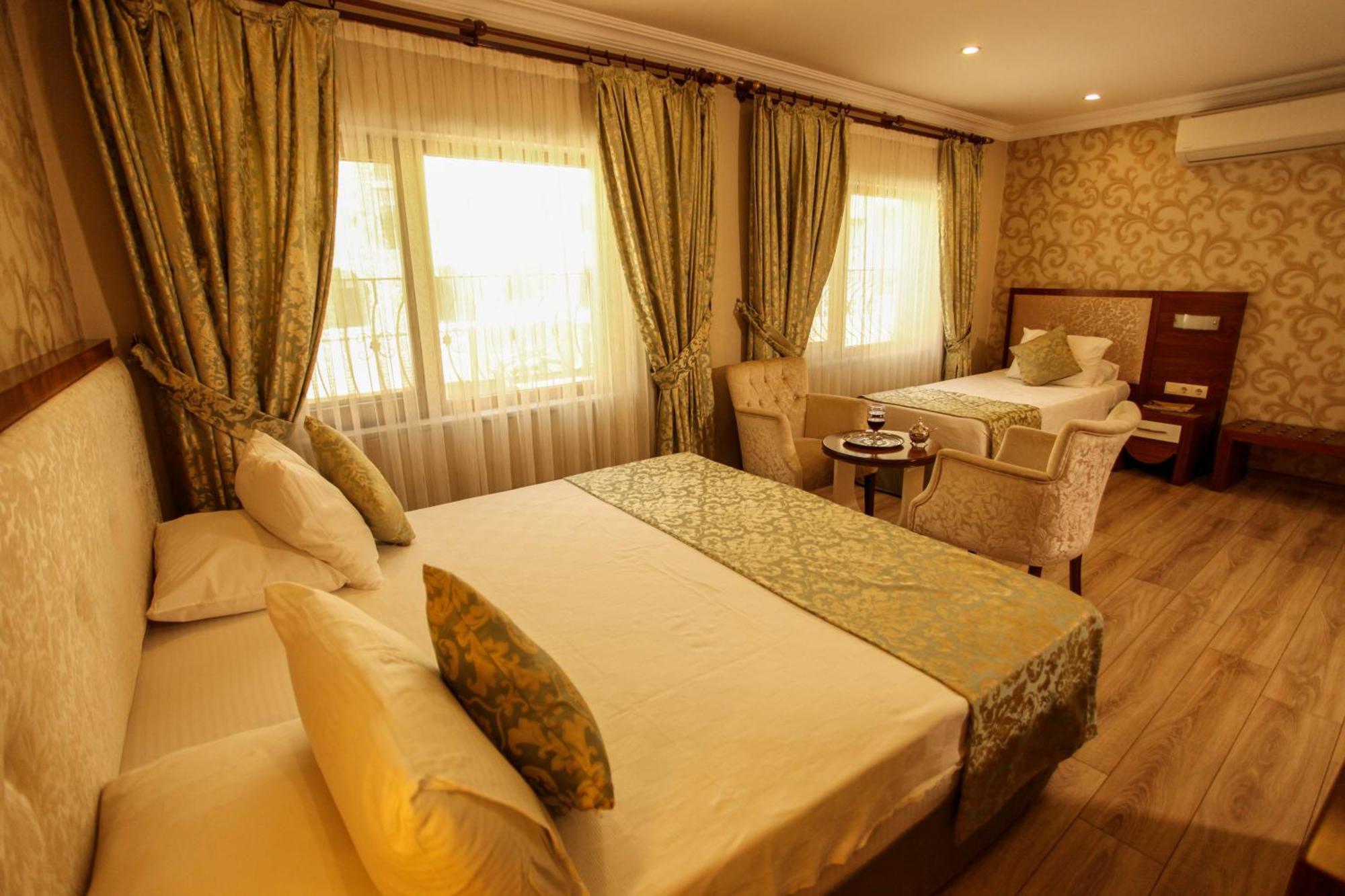 Tughan Hotel Mardin Esterno foto