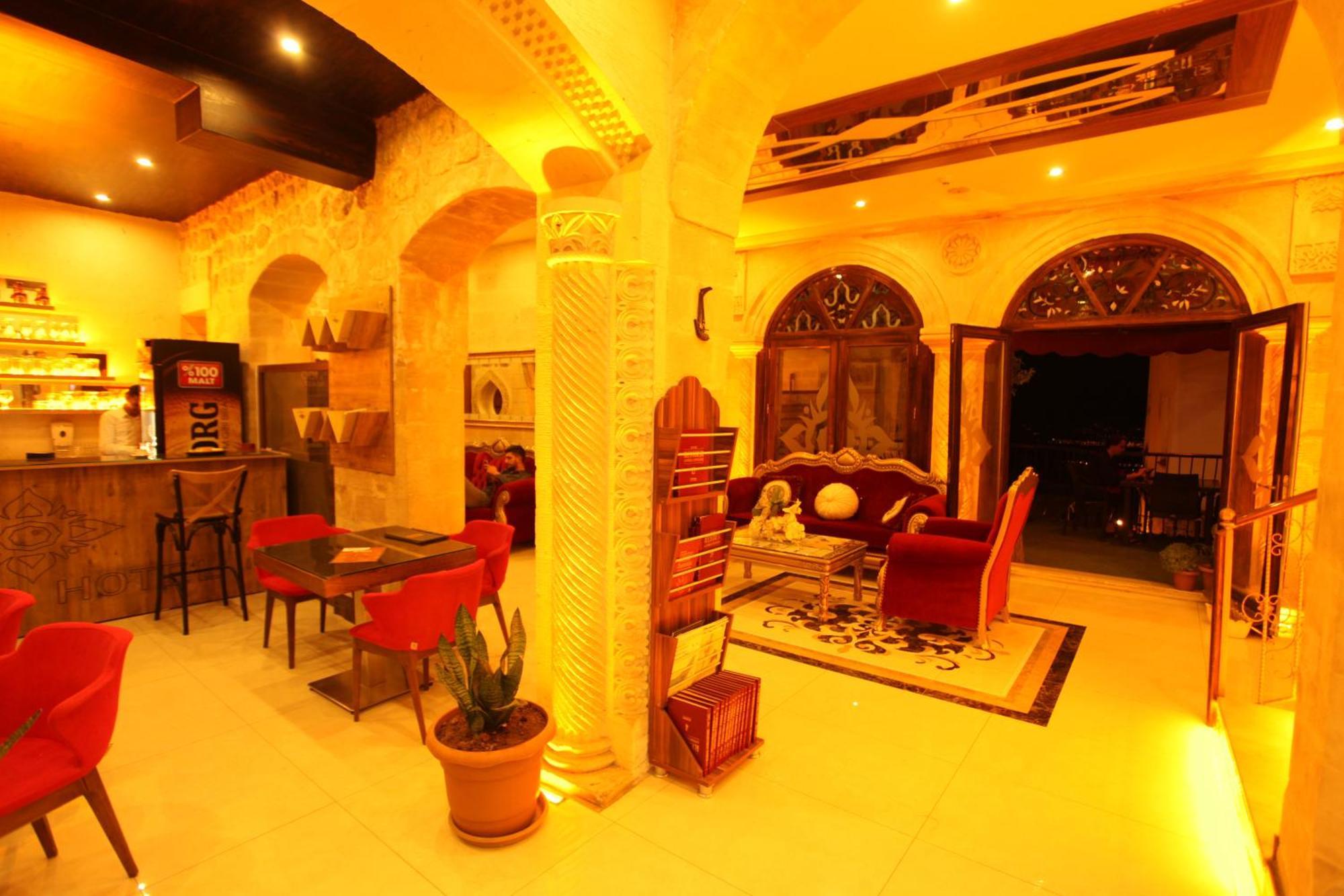 Tughan Hotel Mardin Esterno foto