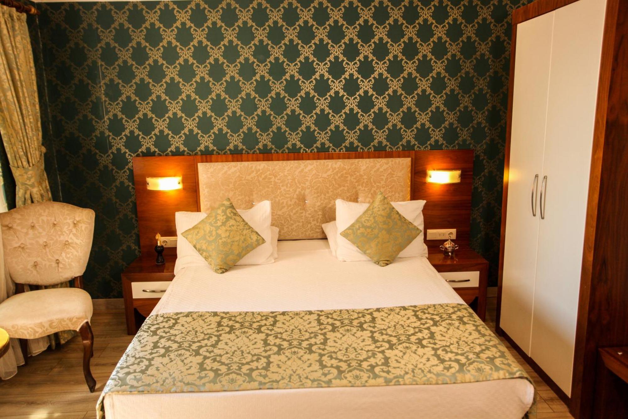 Tughan Hotel Mardin Esterno foto